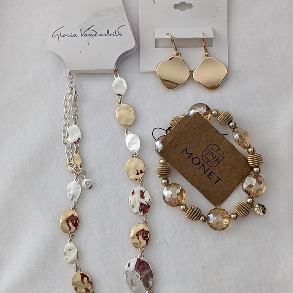 Gloria Vanderbilt & Monet bundle - Picture 9 of 9